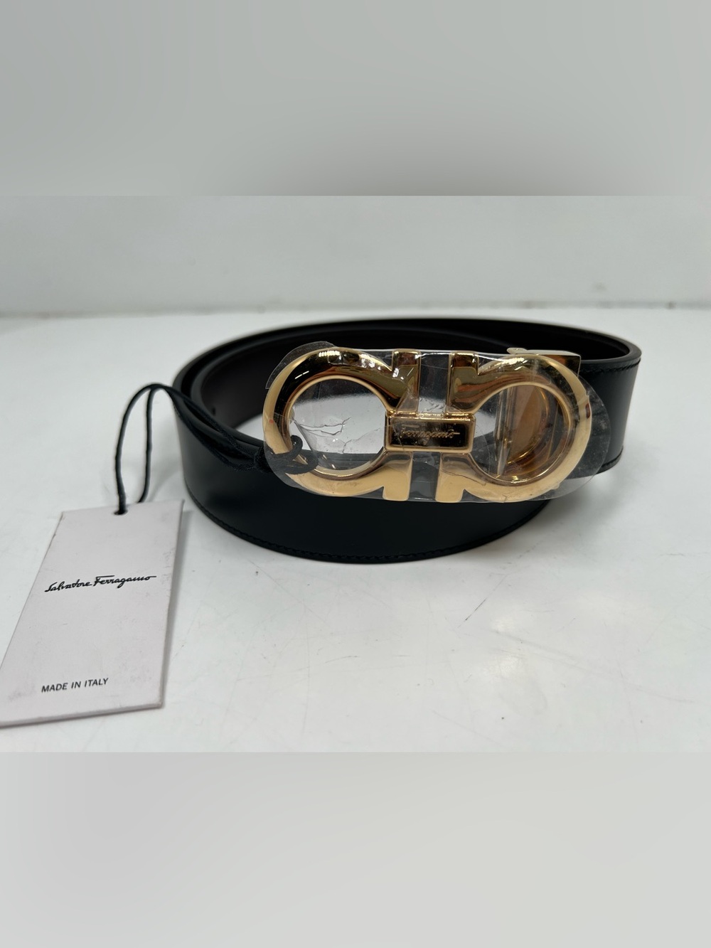 Salvatore Ferragamo Gancini Black Leather Belt Gold Buckle Size 36 Italy
